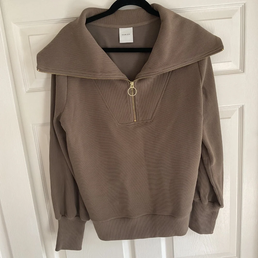 Varley Vine Pullover - Picture 2 of 12